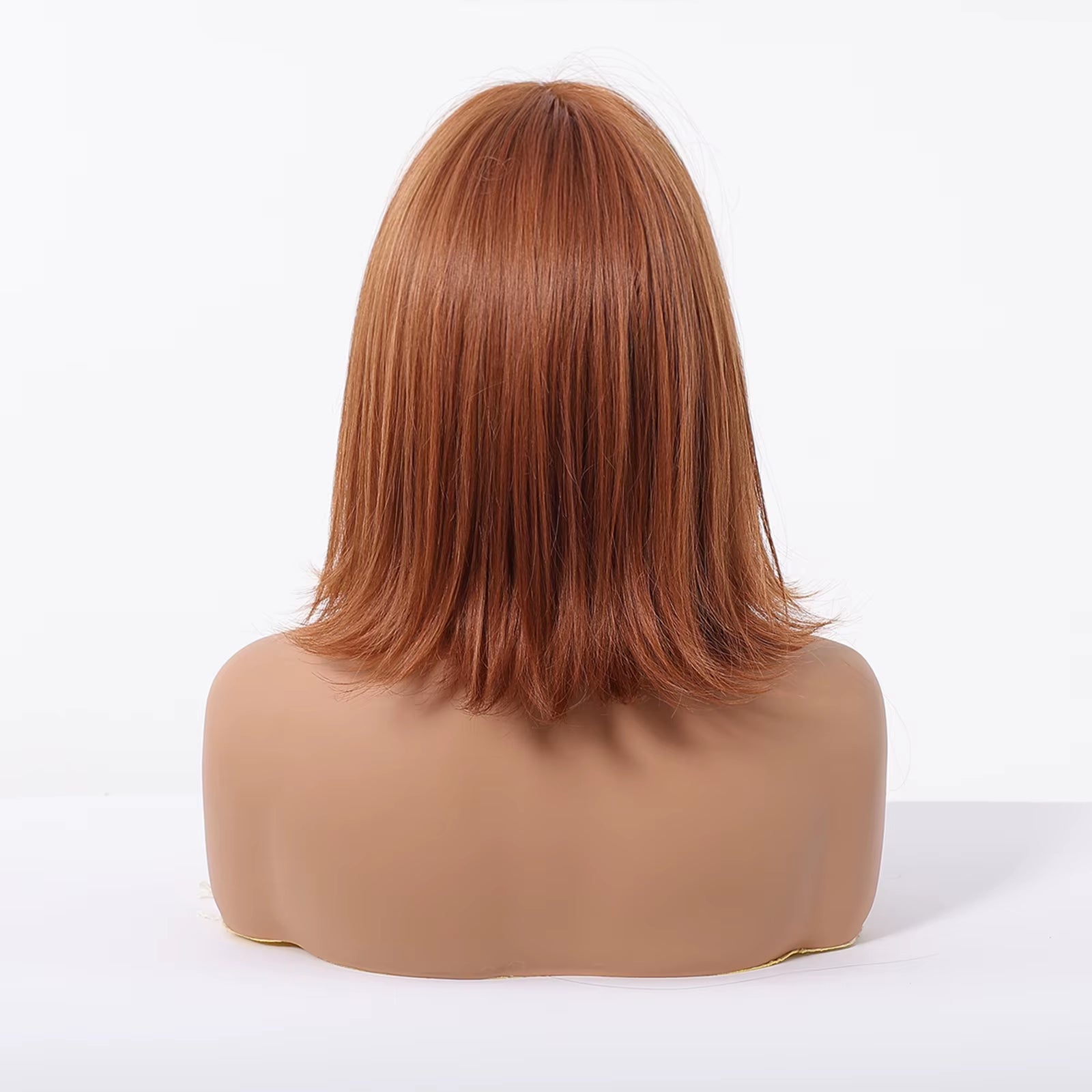 Short Orange Straight Synthetic Wigs for Women Medium Orange Cosplay Party Wig with Bangs Heat Resistant Lolita Natural Hair Use